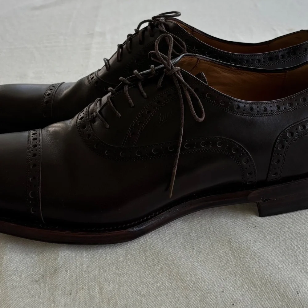 Mens’ Gucci Shoes - Picture 6 of 6